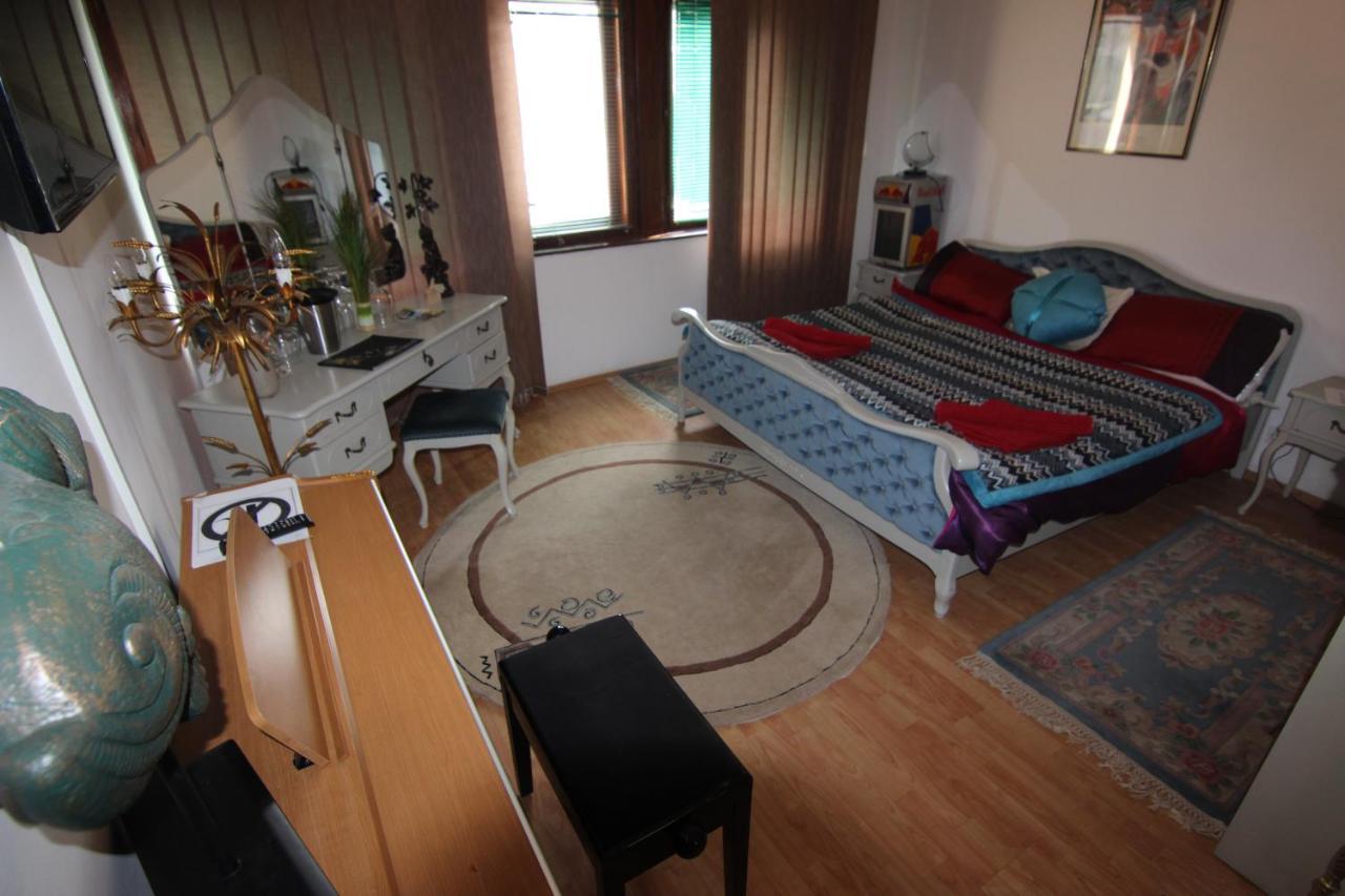 Hostel Scandic Saraybosna Dış mekan fotoğraf